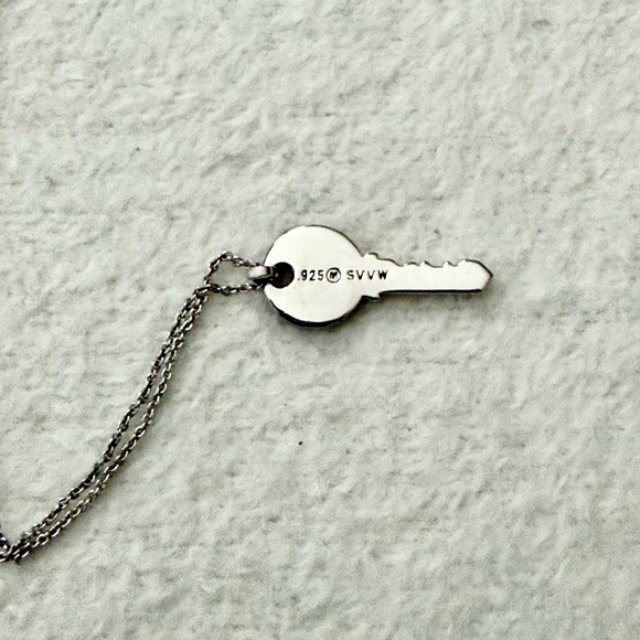 Simply Vera Vera Wang Sterling Silver Key Necklace Diamond Accent - Picture 3 of 7